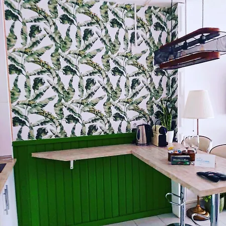 Tropical Garden View With Pool Apartment *