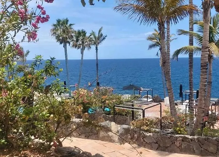 Tropical Garden View With Pool Apartman *