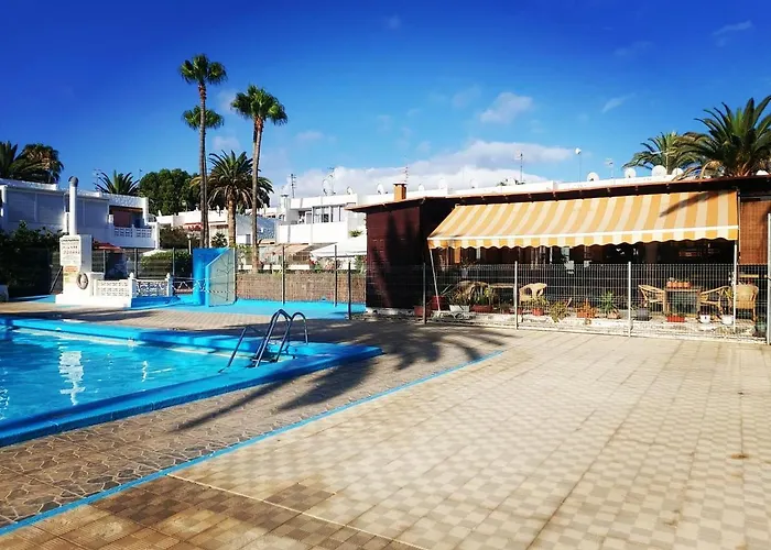 Апартаменты Tropical Garden View With Pool *